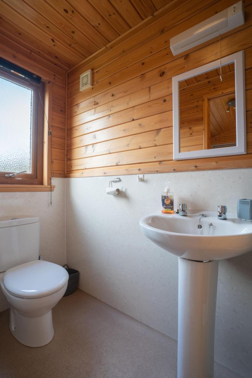 Chalet Loch Leven Lodge 10 By Interhome Kinross Exterior photo