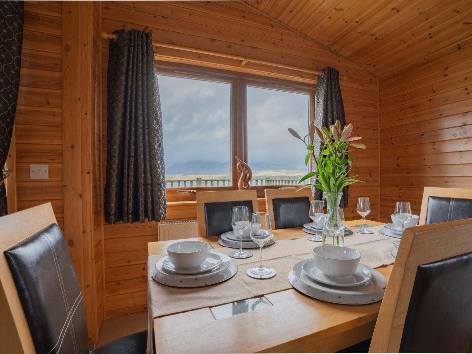 Chalet Loch Leven Lodge 10 By Interhome Kinross Exterior photo