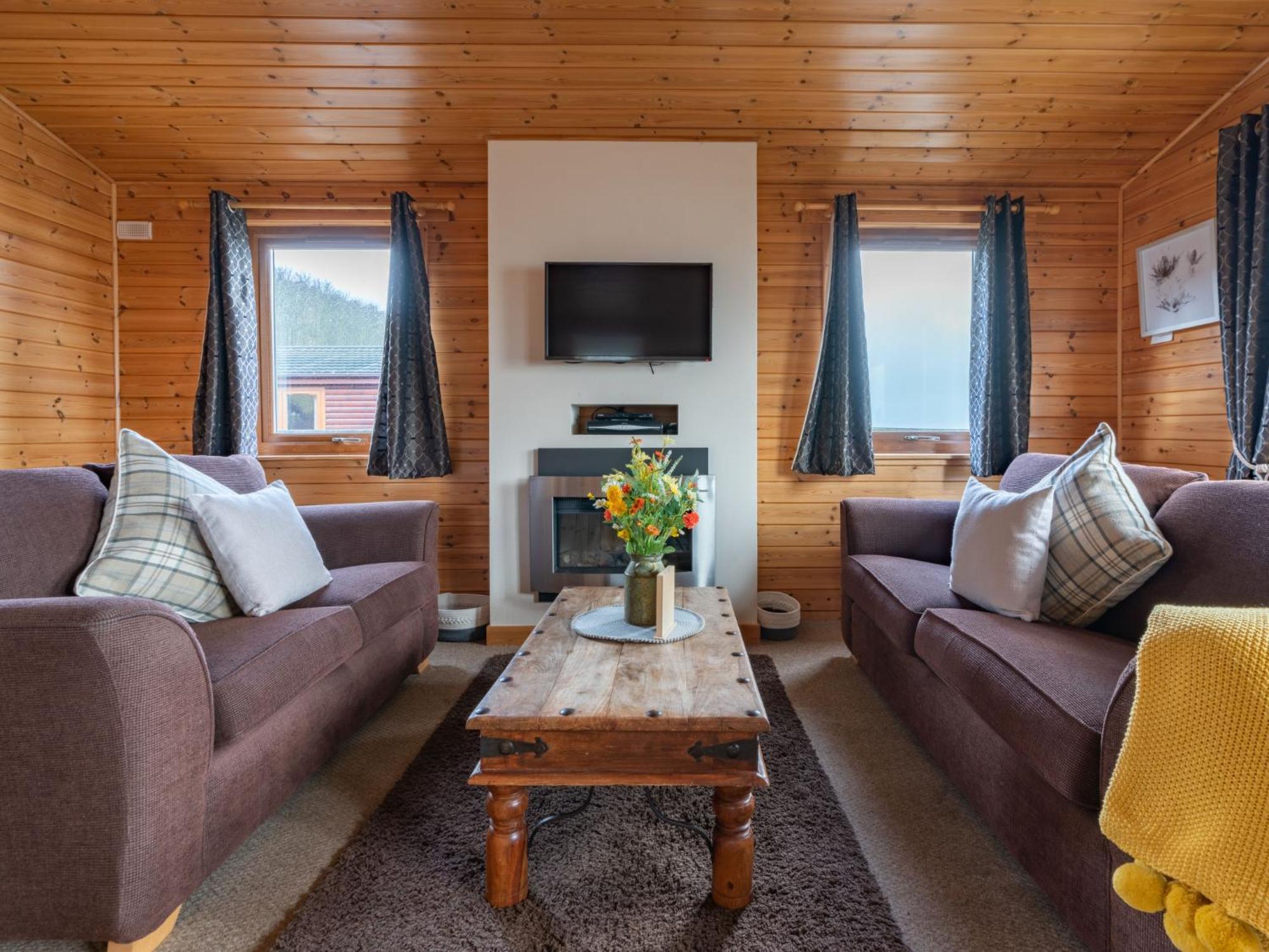 Chalet Loch Leven Lodge 10 By Interhome Kinross Exterior photo